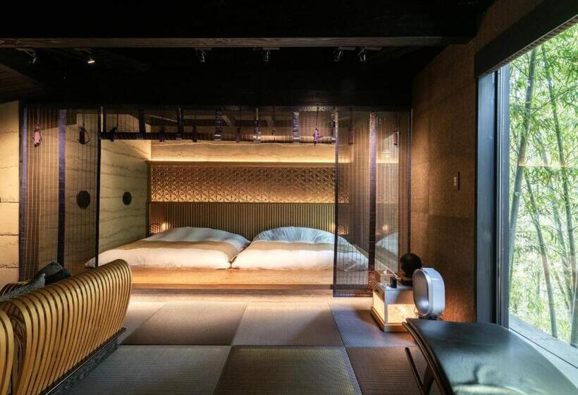 جناح, Hikyou Shirakawagensen Sansou Takefue