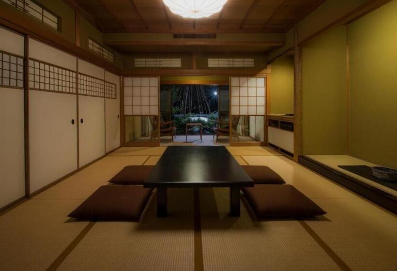 스탠다드 룸, Yamanoo