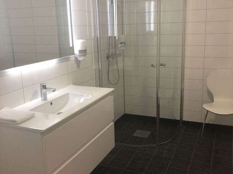 Апартаменты 4 Спальни, Båtsfjord Brygge   Arctic Resort
