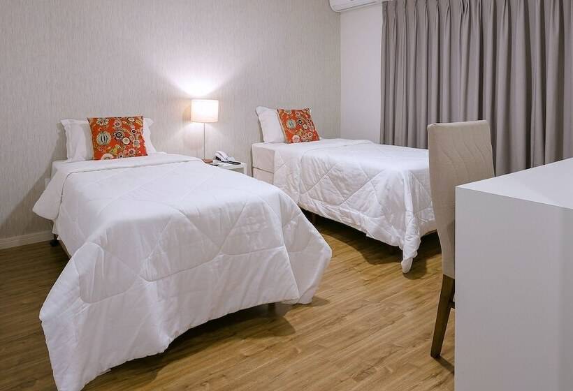 标准间, Bauru Office