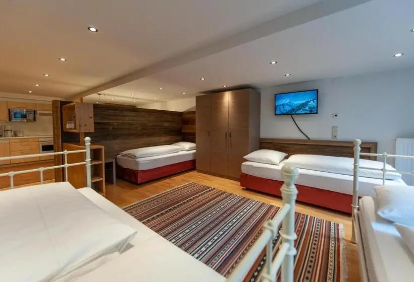 1ベッドルームのデラックスアパートメント, Quality Hosts Arlberg Hotel Bergheim