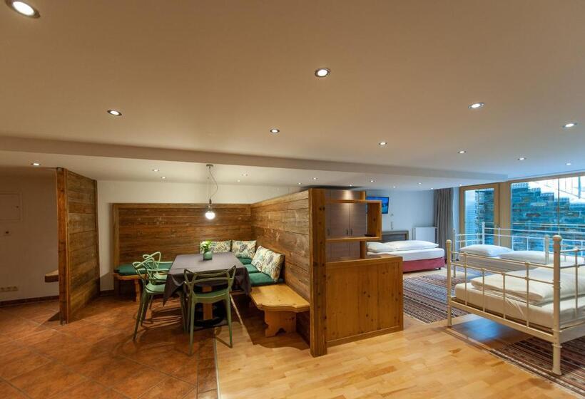 Апартаменты Deluxe 1 Спальня, Quality Hosts Arlberg   Hotel Bergheim