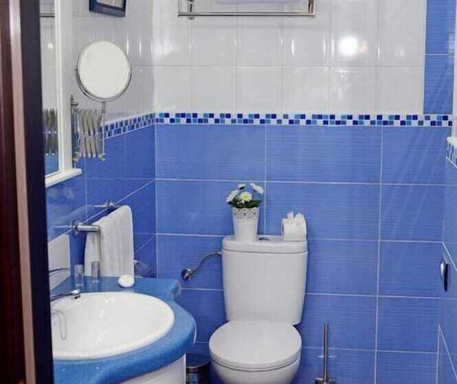 デラックスルーム, Drago San Antonio