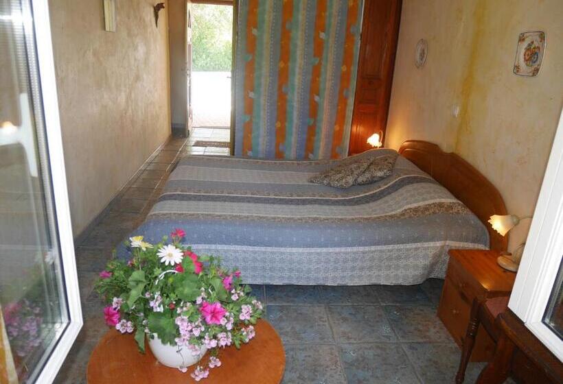 스탠다드 룸 가든 전망, L Oustaou Castellane