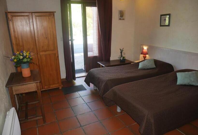 패밀리 룸, L Oustaou Castellane