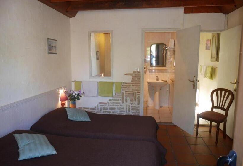 패밀리 룸, L Oustaou Castellane