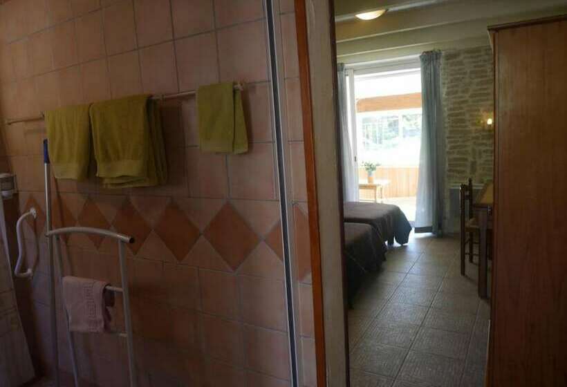 패밀리 룸, L Oustaou Castellane