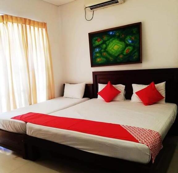 غرفة ديلوكس مطلّة علي البحر مزوَّدة بشُرفة, Bay Beach