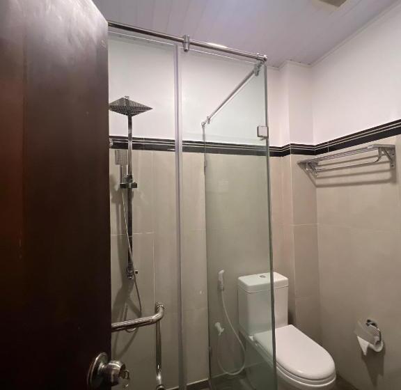 غرفة ديلوكس مطلّة علي البحر مزوَّدة بشُرفة, Bay Beach