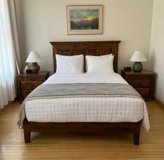 スイート, Canyon Rose Suites