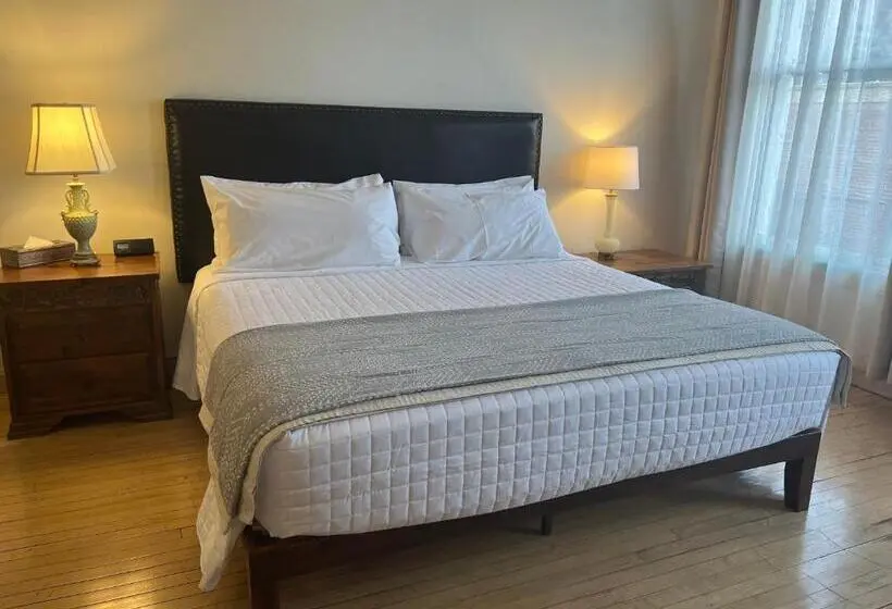 キングサイドベッドのスタンダードワンルーム, Canyon Rose Suites