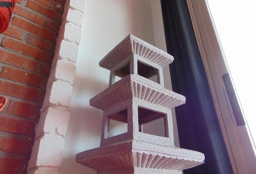 Номер Стандарт, Poco Cielo