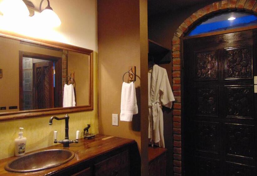 디럭스 룸, Poco Cielo