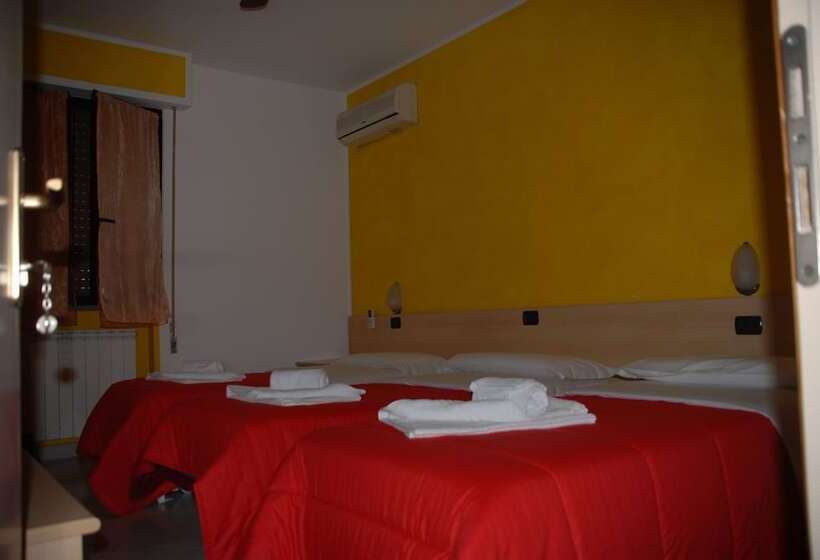 Номер Стандарт Трехместный, Ristorante Il Calipso By Mago