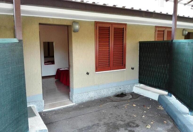 标准间, Motel Est