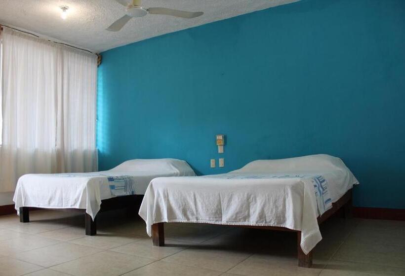 חדר סטנדרט, Carruiz