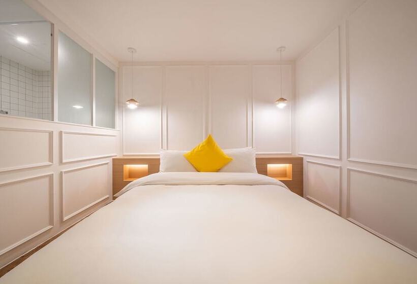 סוויטה, Chuncheon Bom Stay