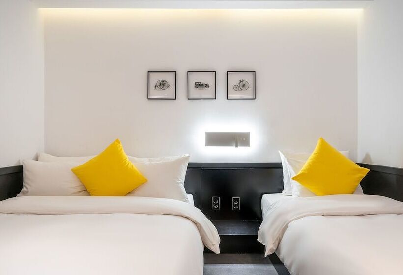 סוויטה, Chuncheon Bom Stay