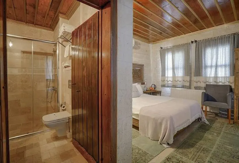 اتاق استاندارد, Henna Hotel Adults Only