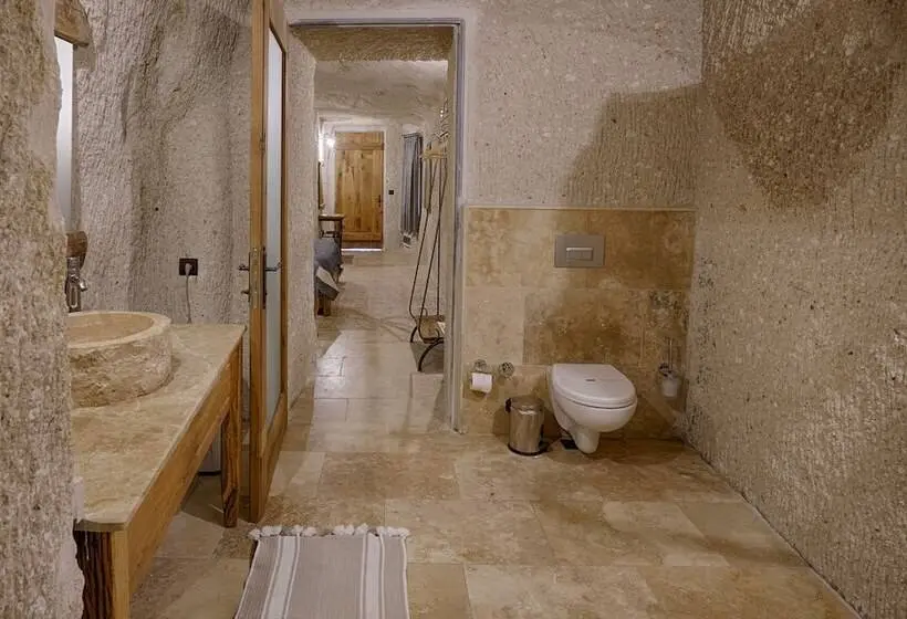 اتاق لوکس, Henna Hotel Adults Only