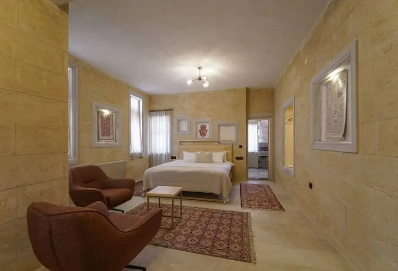 سوییت, Henna Hotel Adults Only