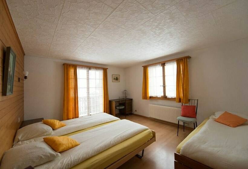 غرفة قياسية ثلاثية, Hôtel Des Haudères