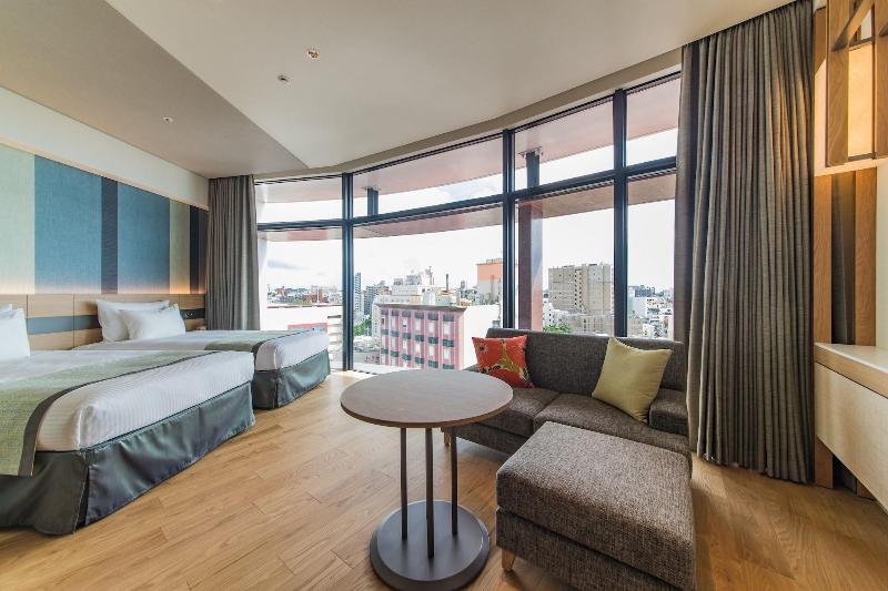 디럭스 룸, Jr Kyushu Hotel Blossom Naha