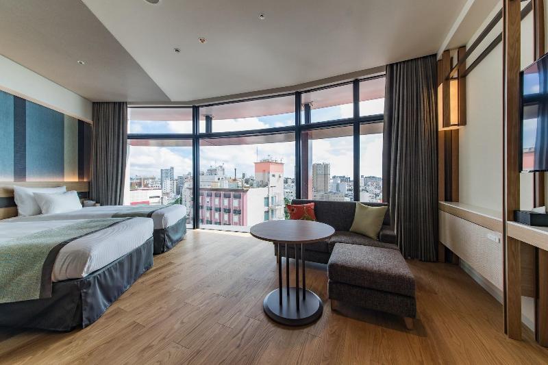 디럭스 룸, Jr Kyushu Hotel Blossom Naha