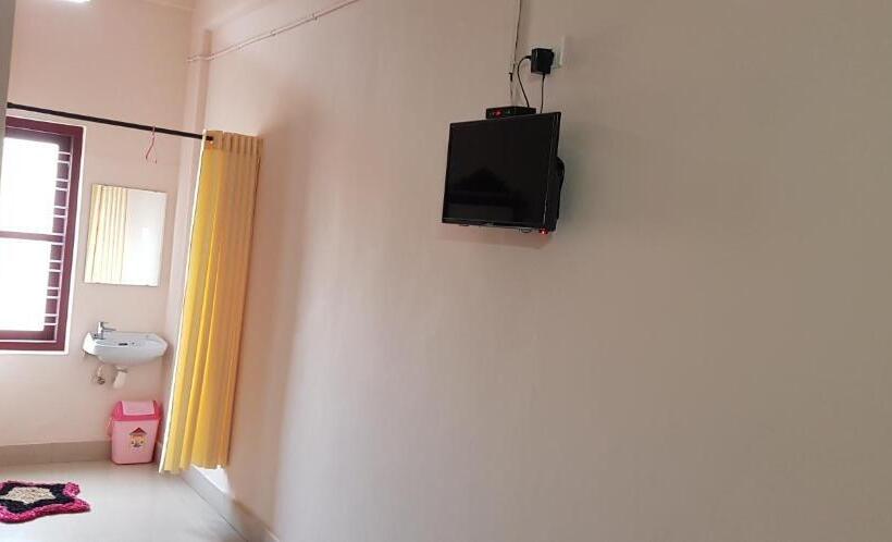 Economy Single Room, Nuhman