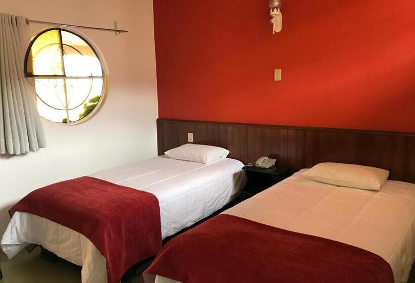 Номер Стандарт, Ojo De Agua