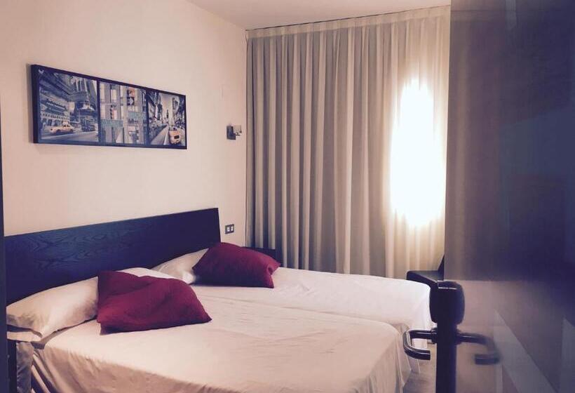 اتاق لوکس, Torrecobijo