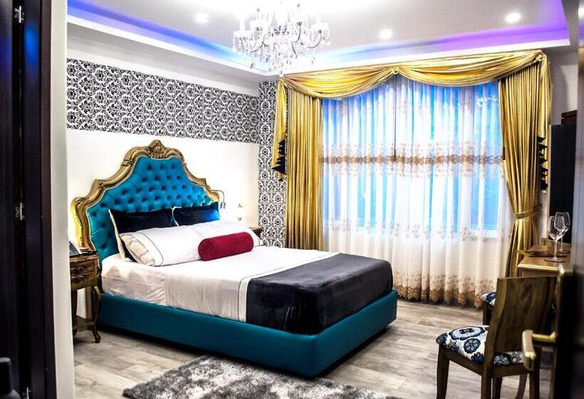 スタンダードルーム, Von Astorian