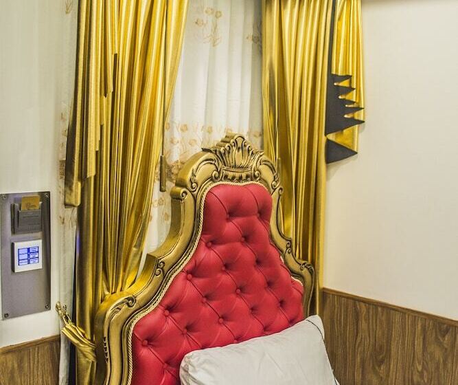 スイート, Von Astorian