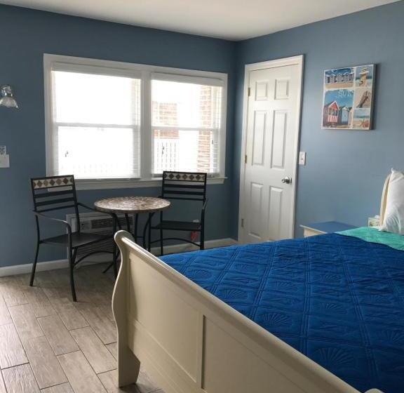 غرفة قياسية, Pelican Point Motel