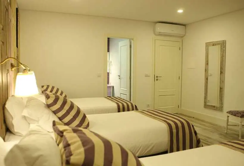 バルコニー付きスタンダードトリプルルーム, Art'otel Barcelos