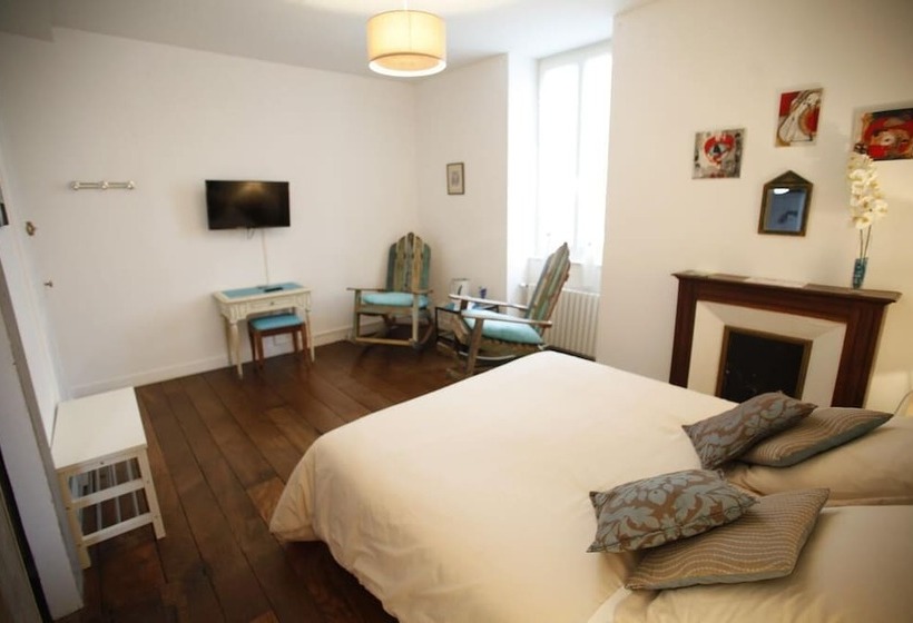 Номер Стандарт, Chambres D Hôtes Ene Gutizia