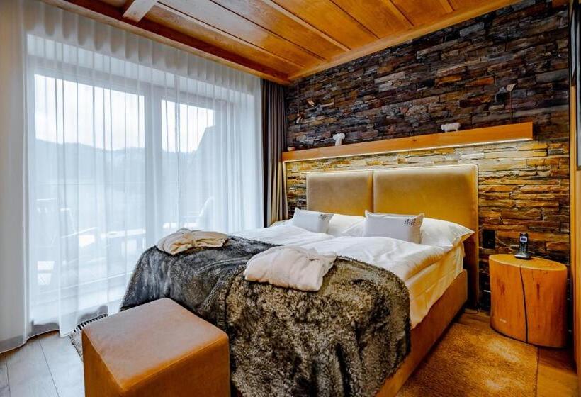 اتاق استاندارد با بالکن, Grandhotel Tatra