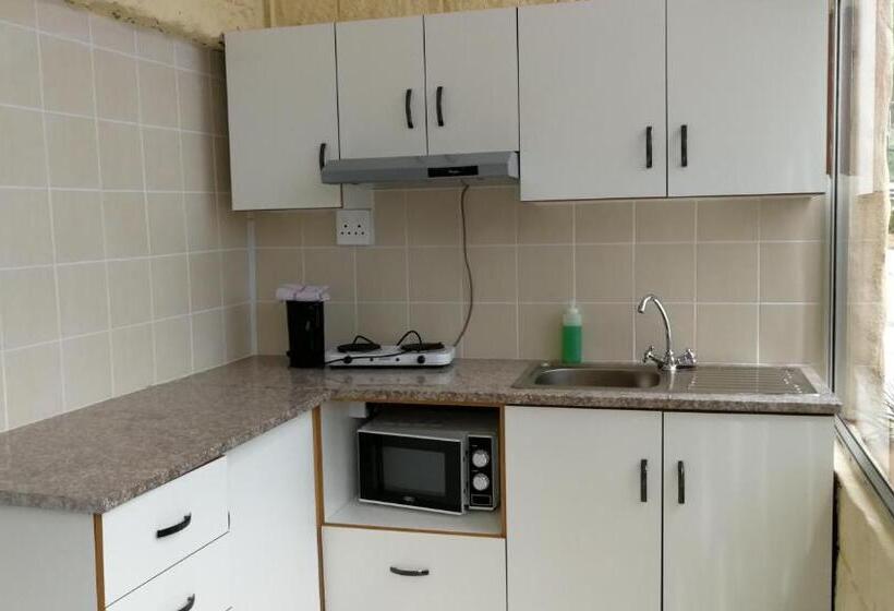 اتاق استاندارد, Bluff Accommodation Aybriden Self Catering
