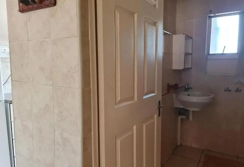 ファミリールーム, Bluff Accommodation Aybriden Self Catering