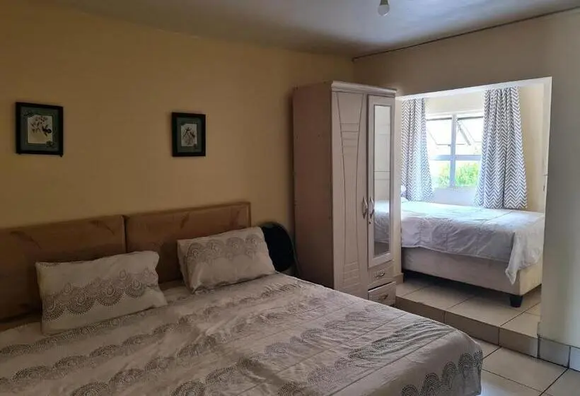 ファミリールーム, Bluff Accommodation Aybriden Self Catering