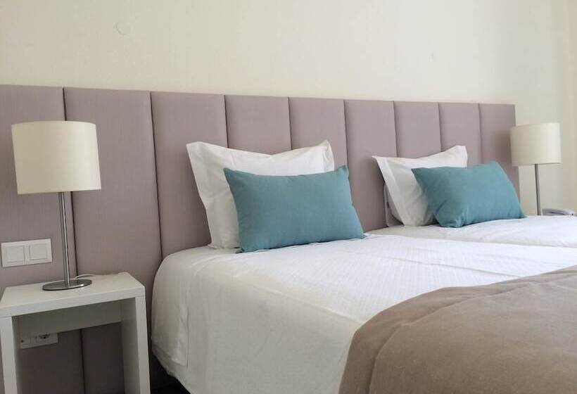 デラックスルーム, D'alcoutim