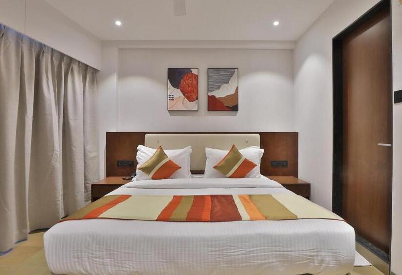 اتاق استاندارد, Elements Surat