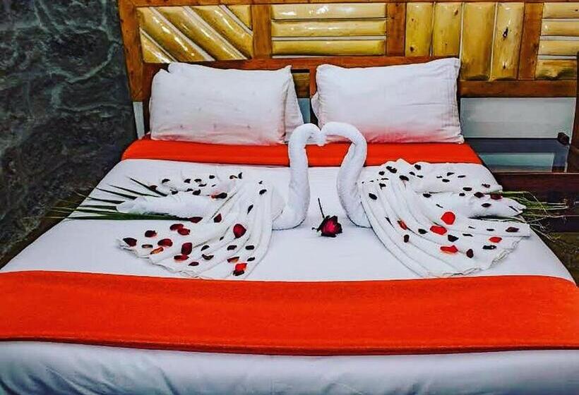 استودیوی لوکس, Naivasha Peppercorn Holiday Resort