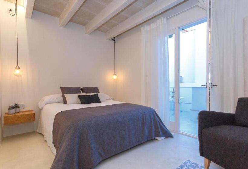 标准间带露台, S Estil Let