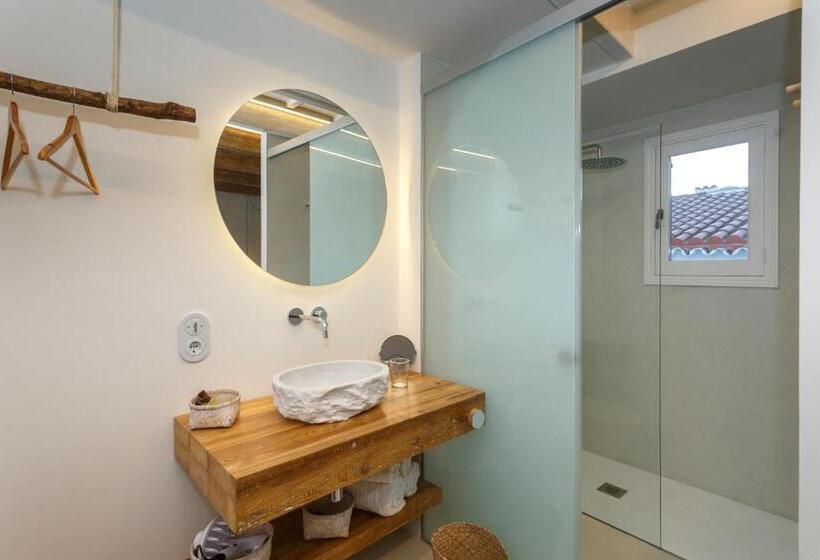 标准间, S Estil Let