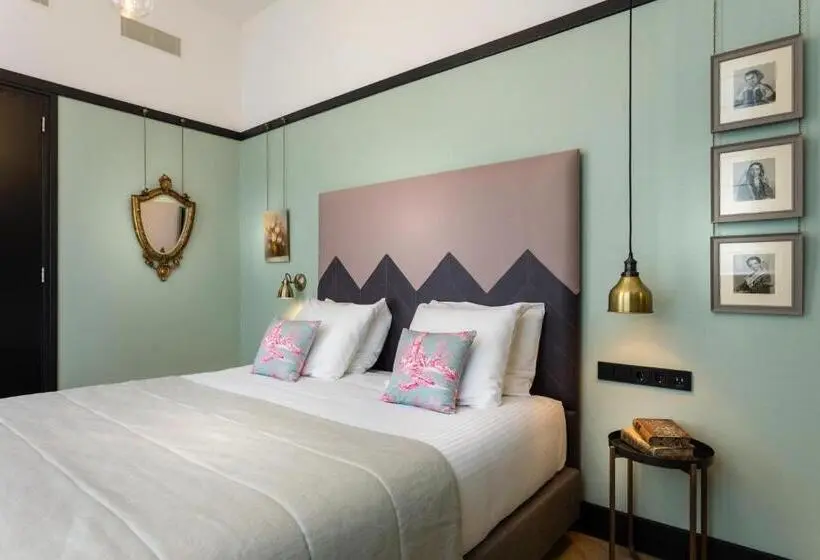 Junior Suite, The Hendrick S