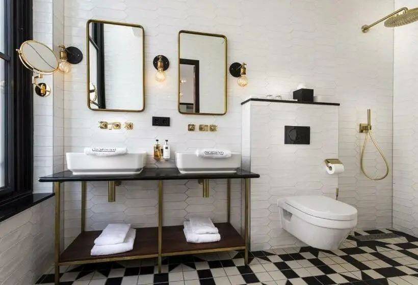 Junior Suite, The Hendrick S