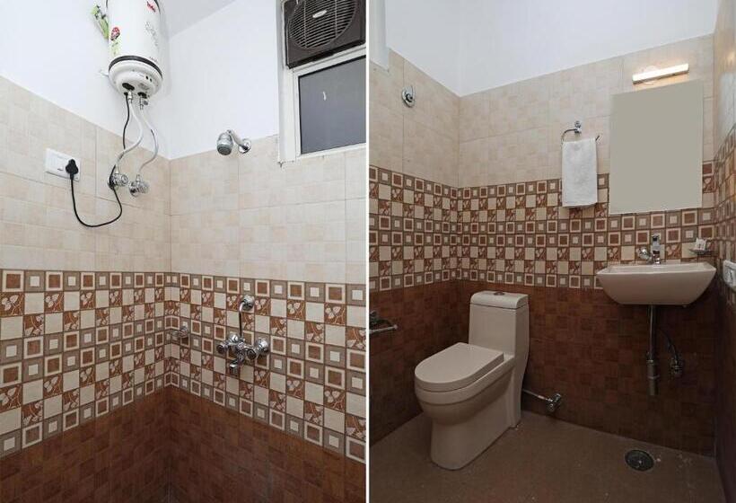 Camera Deluxe Letto King, Triveni Residency