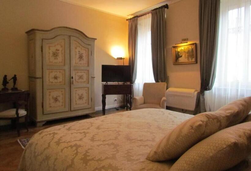 سوییت, L Approdo Di Sant Agostino