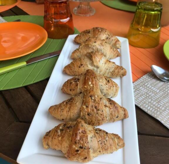 スタンダードルーム, Bed And Breakfast L'albero Maestro